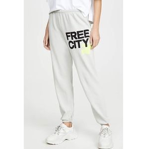 FREECITY Sweats